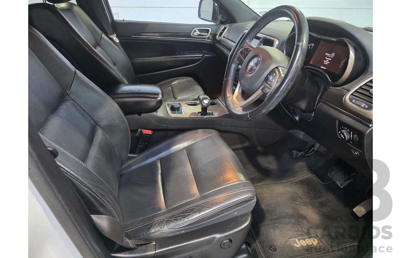 08/2013 Jeep Grand Cherokee LIMITED (4x4) WK MY14 4d Wagon White 3.6L