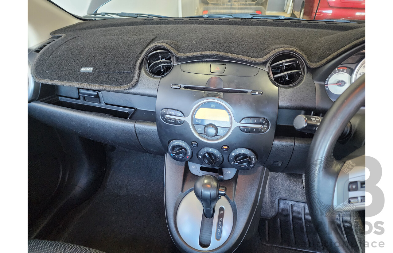 10/2008 Mazda Mazda2 Genki DE 5d Hatchback Grey 1.5L
