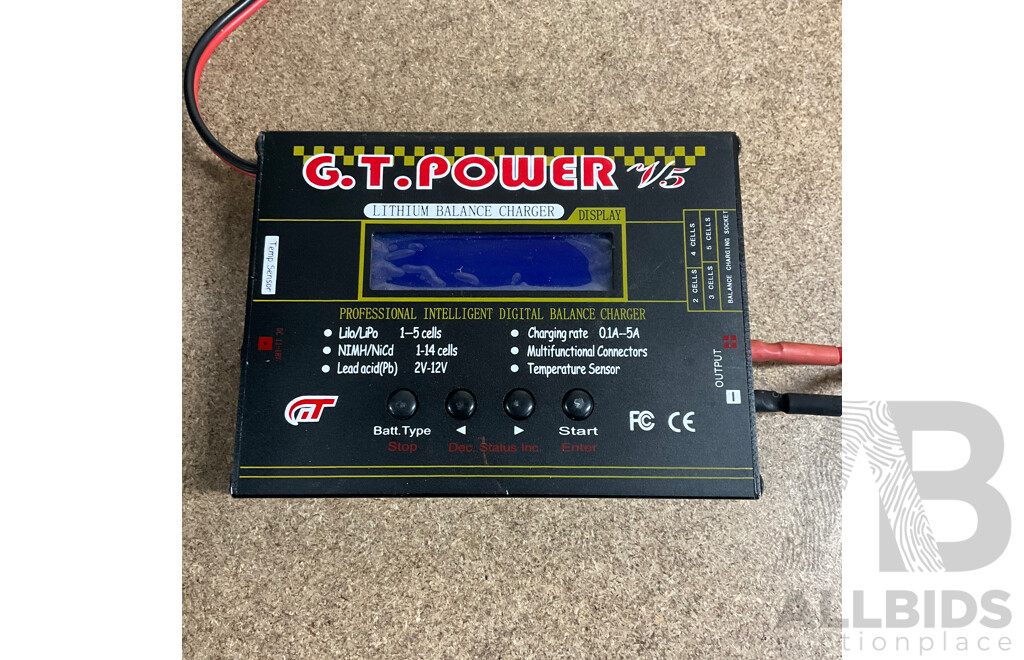 G.T.POWER V5 Digital Balance Charger & SAMLEX SEC-1212 Desktop Switching Power Supply