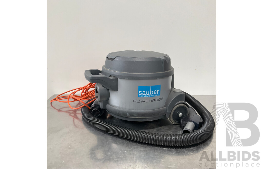 SAUBER Commercial PowerProf SCP-9000 Cannister Vaccum Cleaner with Spare Dust Bags & Cleaning Attachments