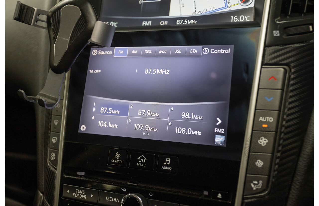 8/2014 Infiniti Q50s Hybrid Premium (AWD) V37 4d Sedan Moonlight White Pearl V6 3.5L