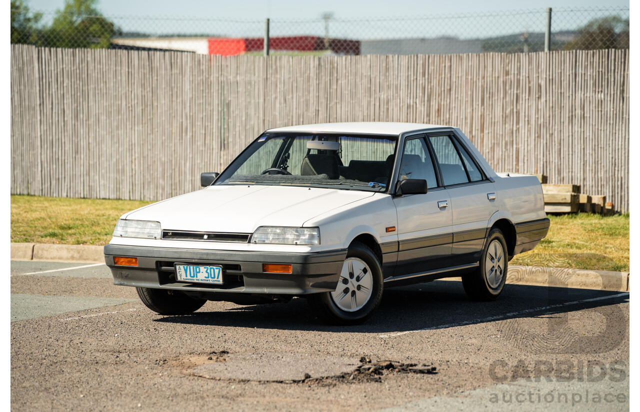 5/1990 Nissan Skyline GXE R31 4d Sedan White 3.0L