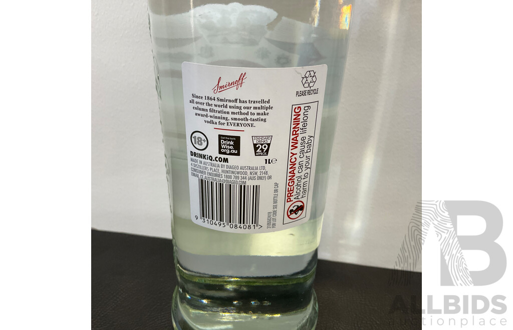 SMIRNOFF Vodka 1L - LOT of 3