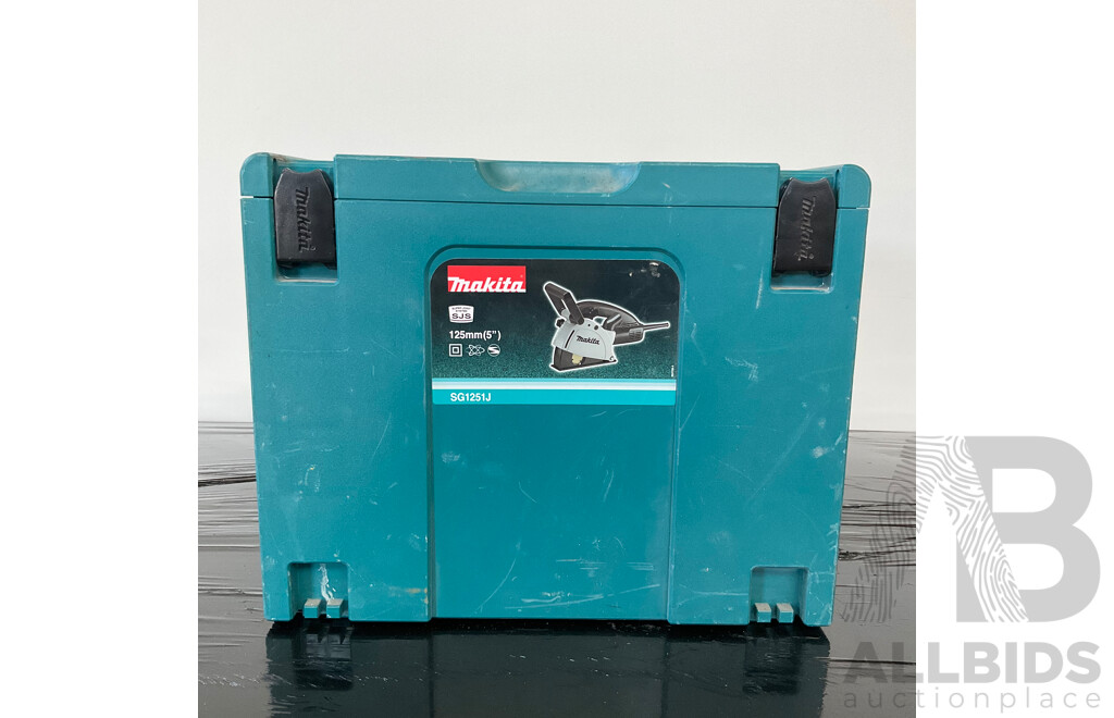 Makita (SG1251J) 125mm Wall Chaser