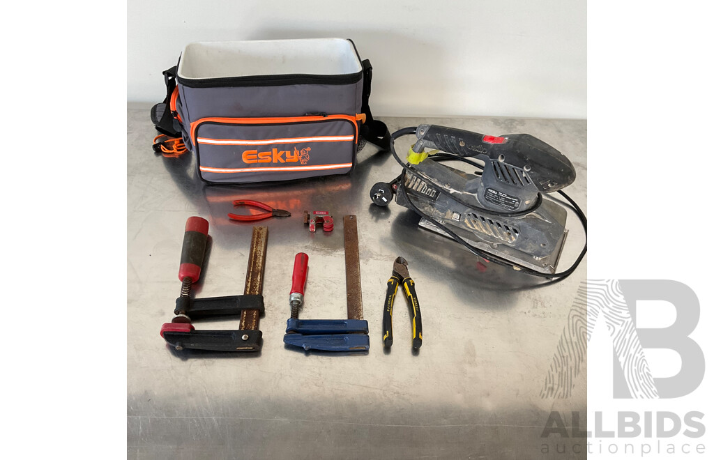 Ozito Orbital Sander & Assorted Tools - LOT of 6