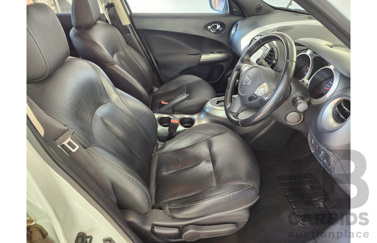 12/2015 Nissan Juke Ti-S (awd) F15 SERIES 2 4d Wagon White 1.6L