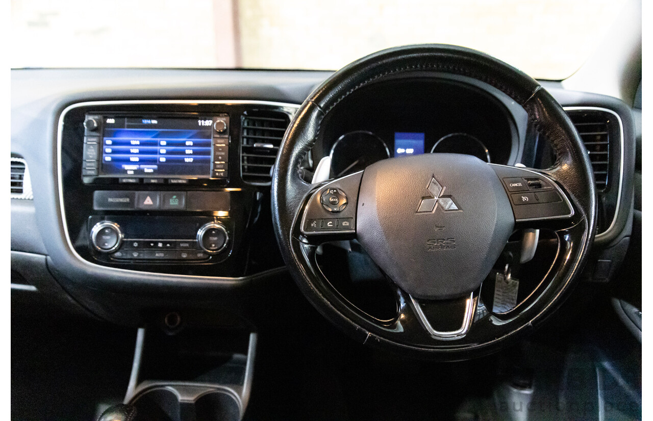 05/2015 Mitsubishi Outlander XLS (4x4) ZK MY16 4d Wagon Grey 2.3L