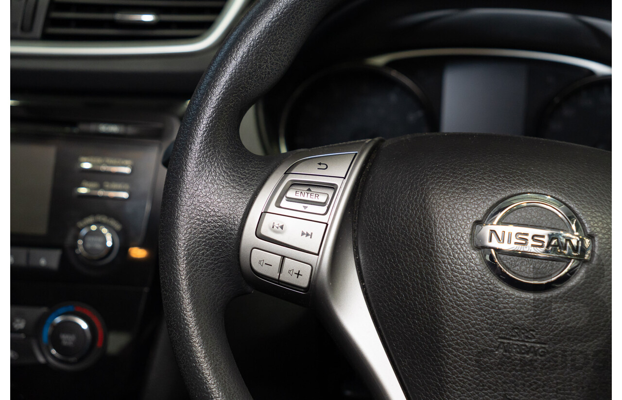 09/2015 Nissan X-Trail ST (4x4) T32 4d Wagon Grey 2.5L