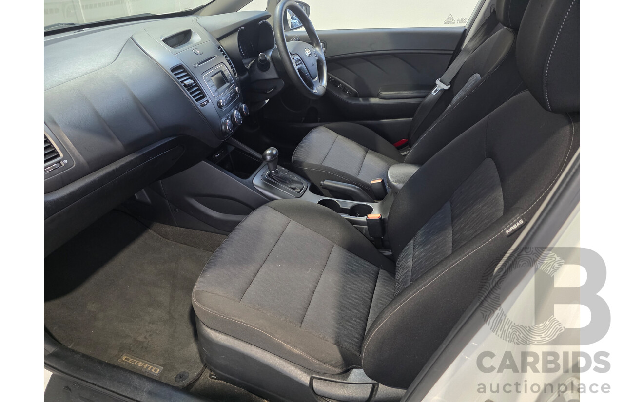 05/2015 Kia Cerato S YD MY15 5d Hatchback White 1.8L
