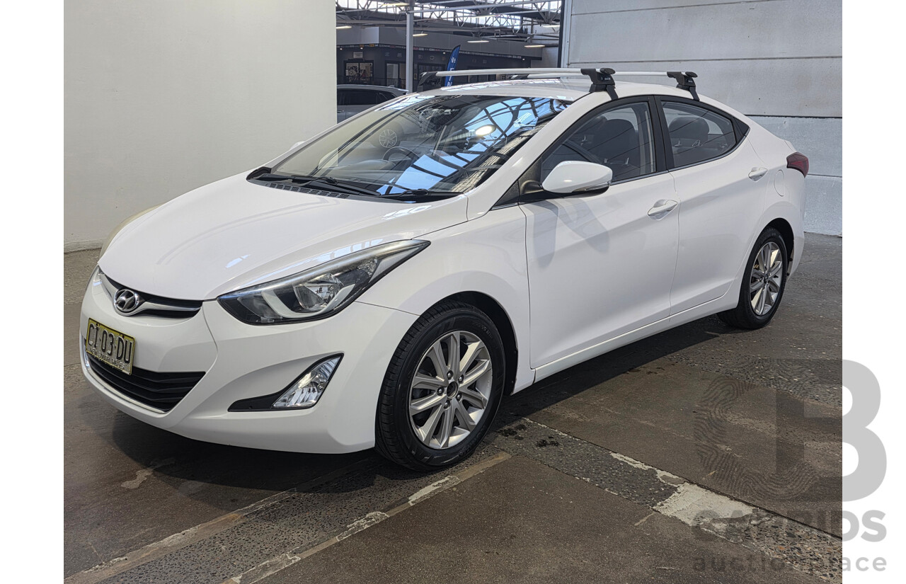 07/2015 Hyundai Elantra Active SPECIAL EDITION MD SERIES 2 (MD3) 4d Sedan White 1.8L