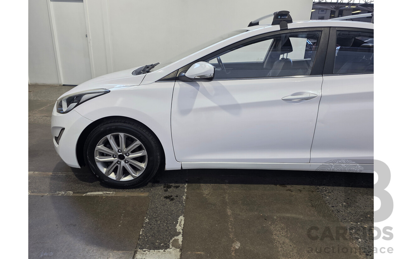 07/2015 Hyundai Elantra Active SPECIAL EDITION MD SERIES 2 (MD3) 4d Sedan White 1.8L