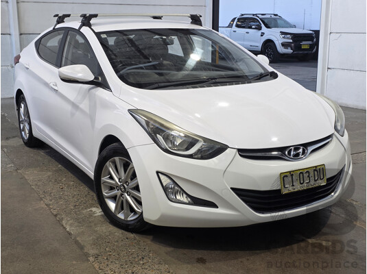 07/2015 Hyundai Elantra Active SPECIAL EDITION MD SERIES 2 (MD3) 4d Sedan White 1.8L