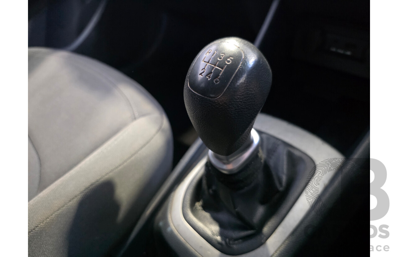 03/2012 Kia Rio S UB 5d Hatchback White 1.4L