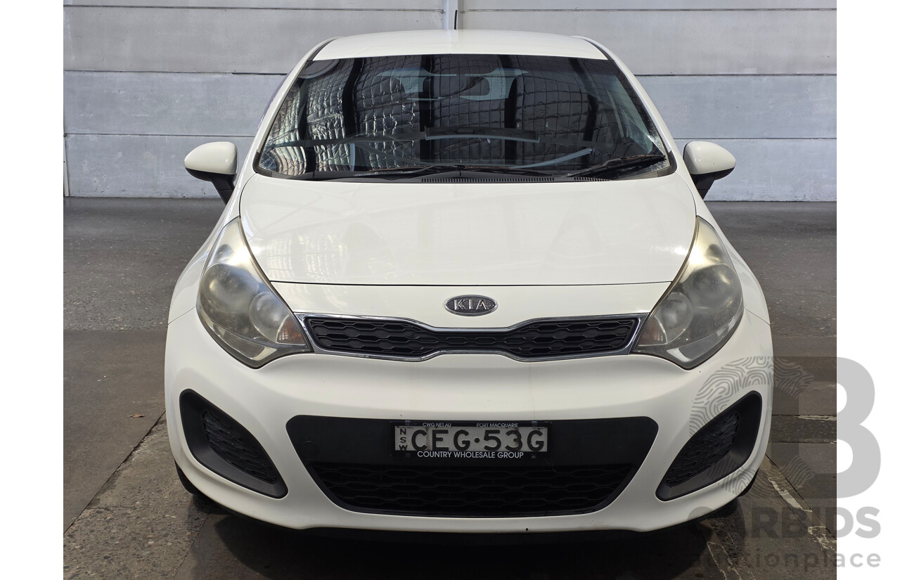 03/2012 Kia Rio S UB 5d Hatchback White 1.4L