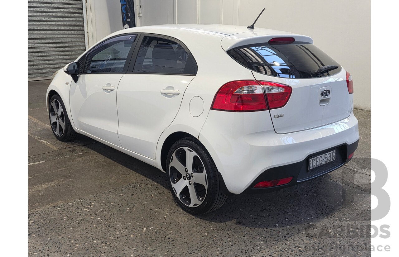 03/2012 Kia Rio S UB 5d Hatchback White 1.4L