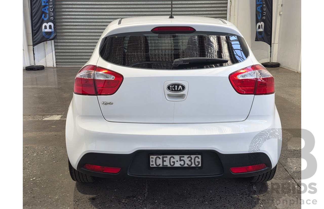 03/2012 Kia Rio S UB 5d Hatchback White 1.4L