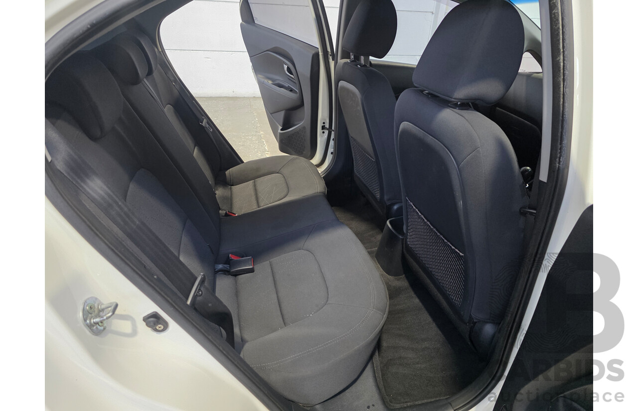 03/2012 Kia Rio S UB 5d Hatchback White 1.4L