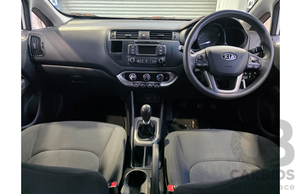 03/2012 Kia Rio S UB 5d Hatchback White 1.4L