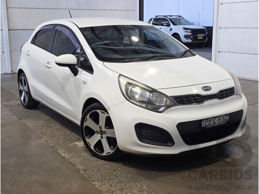 03/2012 Kia Rio S UB 5d Hatchback White 1.4L