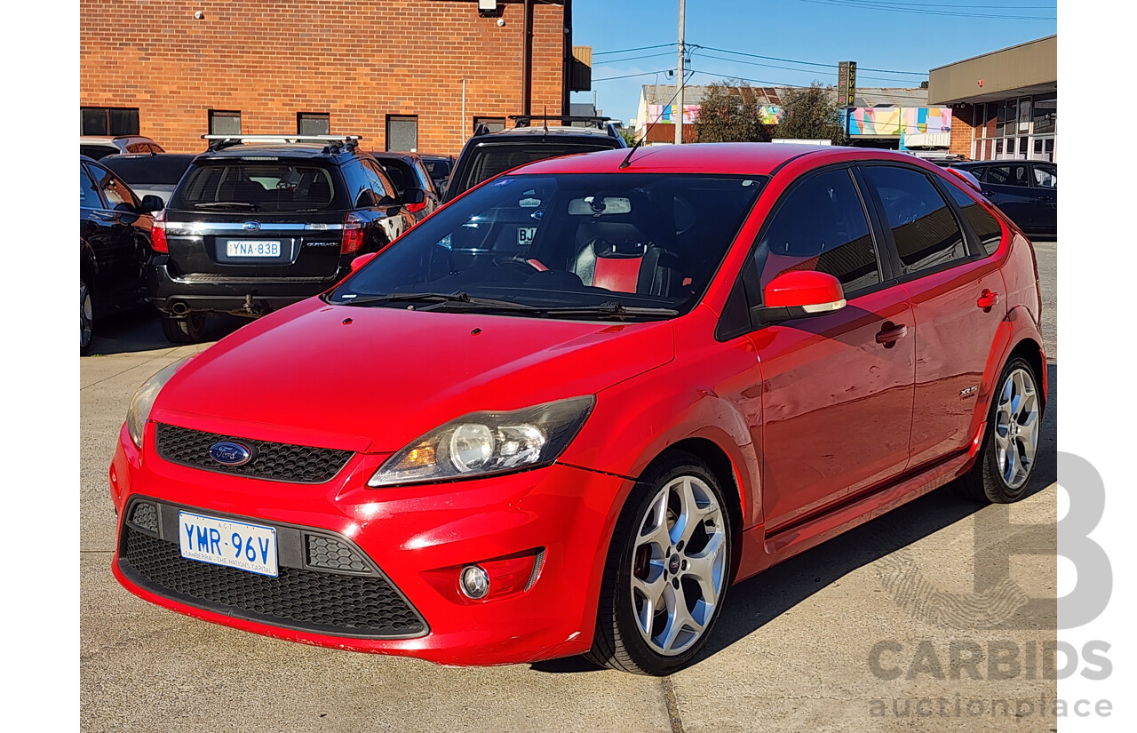 12/2010 Ford Focus XR5 Turbo LV 5d Hatchback Red 2.5L