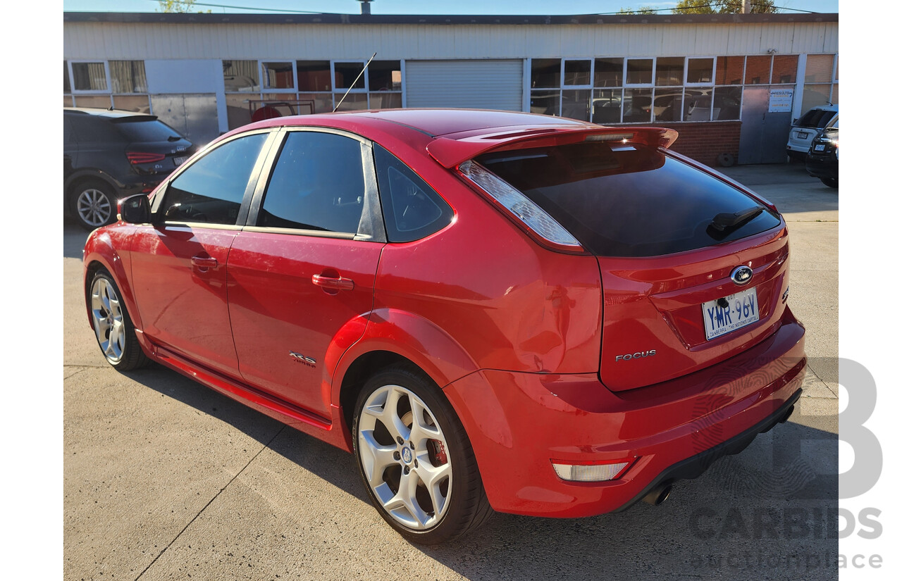 12/2010 Ford Focus XR5 Turbo LV 5d Hatchback Red 2.5L
