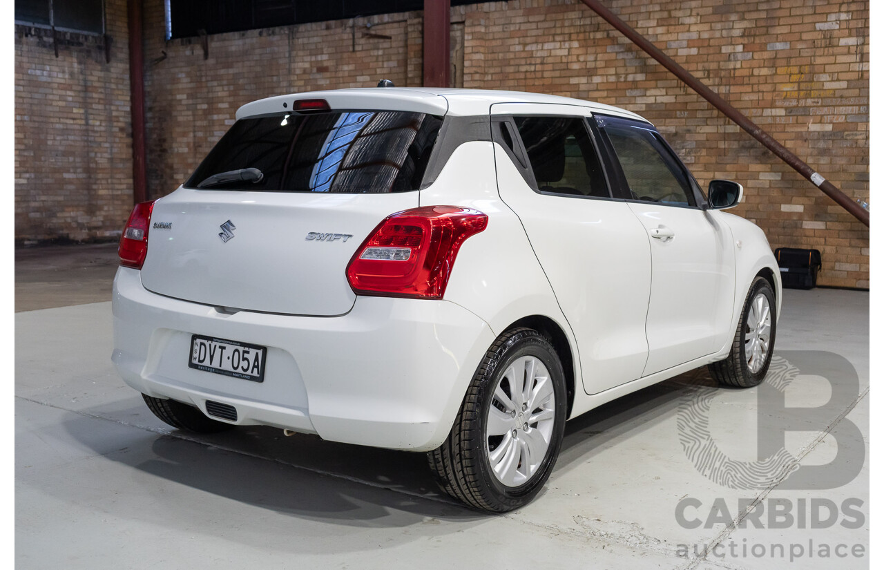 07/2017 Suzuki Swift GL Navigator AL 5d Hatchback White 1.2L