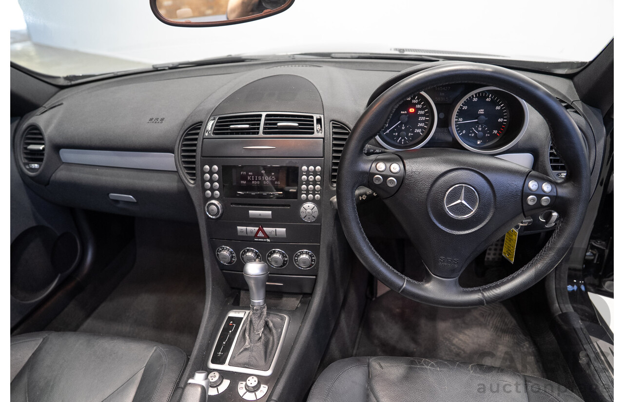 02/2005 Mercedes-Benz SLK200 Kompressor R171 2d Convertible Black 1.8L
