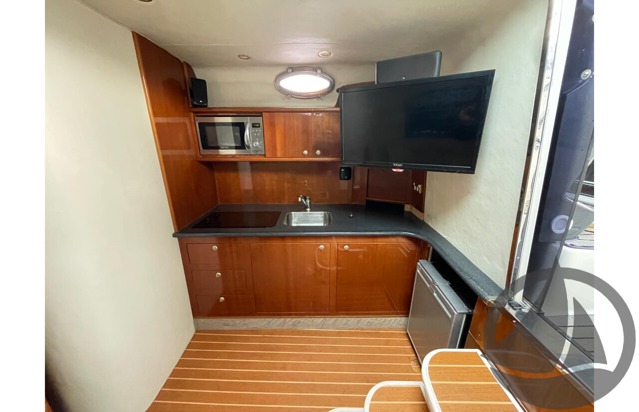 NO RESERVE - Mustang 4200 Sports Cruiser, Twin Volvo Penta 8.1 Engines