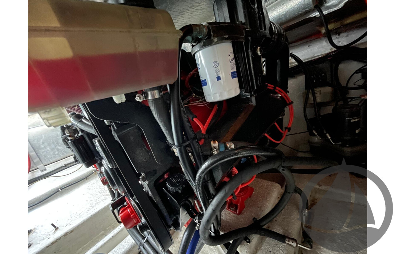 NO RESERVE - Mustang 4200 Sports Cruiser, Twin Volvo Penta 8.1 Engines
