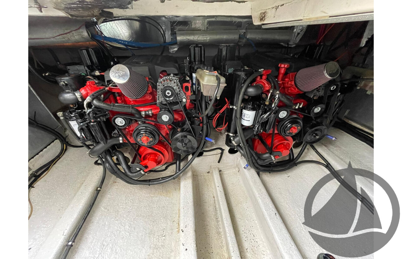 NO RESERVE - Mustang 4200 Sports Cruiser, Twin Volvo Penta 8.1 Engines