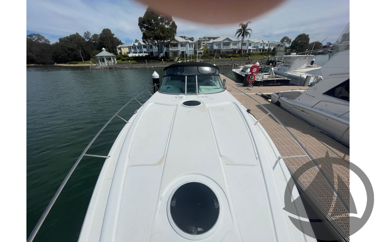NO RESERVE - Mustang 4200 Sports Cruiser, Twin Volvo Penta 8.1 Fresh Water Cooled Engines