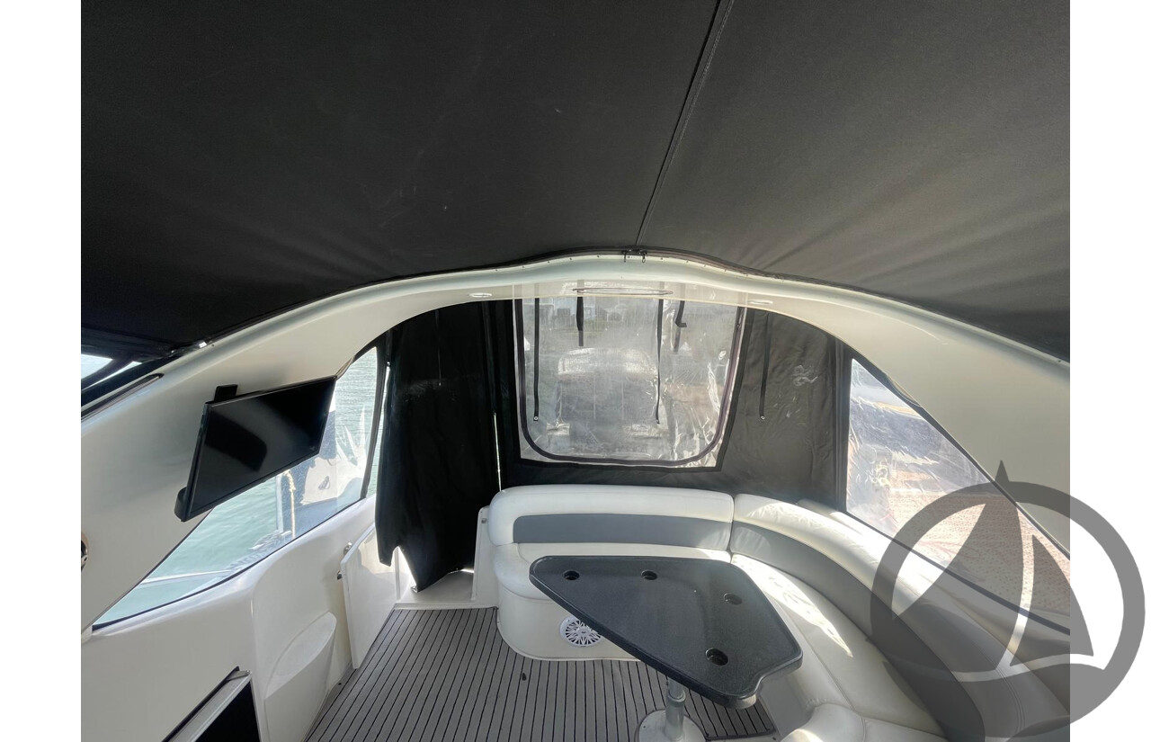 NO RESERVE - Mustang 4200 Sports Cruiser, Twin Volvo Penta 8.1 Fresh Water Cooled Engines