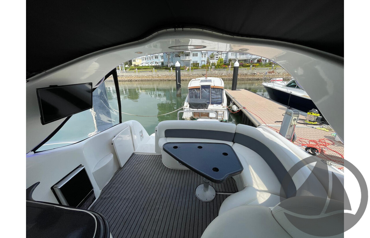 NO RESERVE - Mustang 4200 Sports Cruiser, Twin Volvo Penta 8.1 Engines