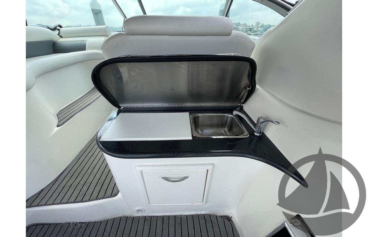 NO RESERVE - Mustang 4200 Sports Cruiser, Twin Volvo Penta 8.1 Engines