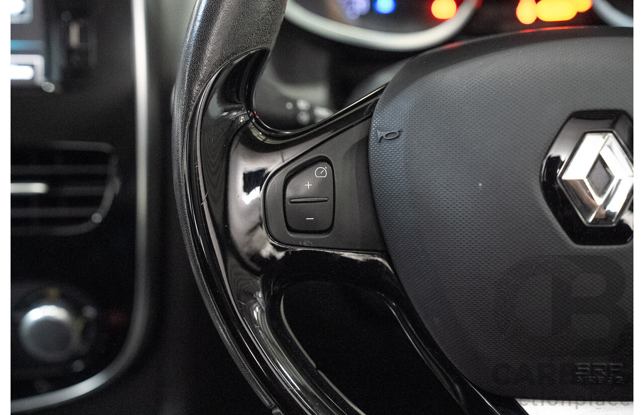 04/2016 Renault Clio Expression X98 5d Hatchback Black Turbo 1.2L