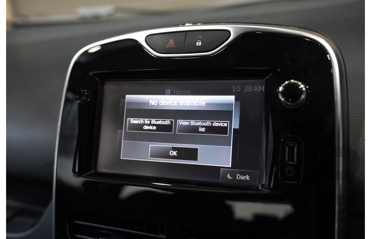 04/2016 Renault Clio Expression X98 5d Hatchback Black Turbo 1.2L