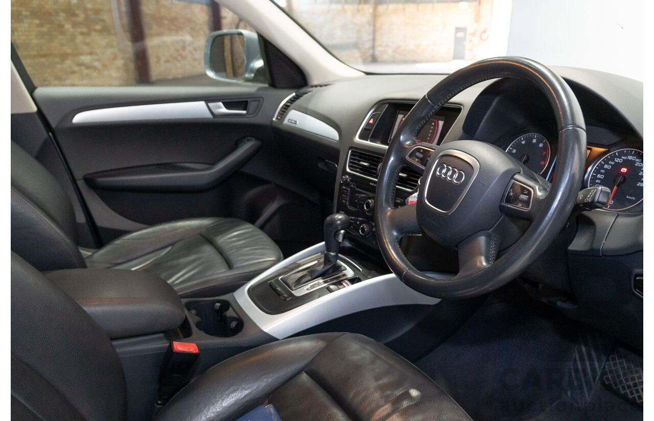 05/2011 Audi Q5 2.0 TFSI Quattro (AWD) 8R MY12 4d Wagon Grey Turbo 2.0L