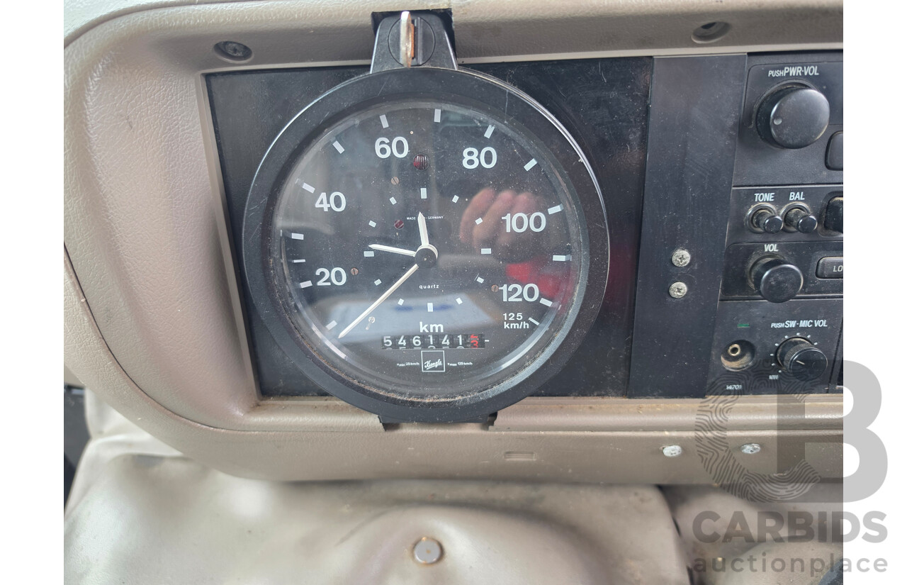 10/1996 Toyota Coaster 22 Seat Bus HZB50R - 1HZ Diesel