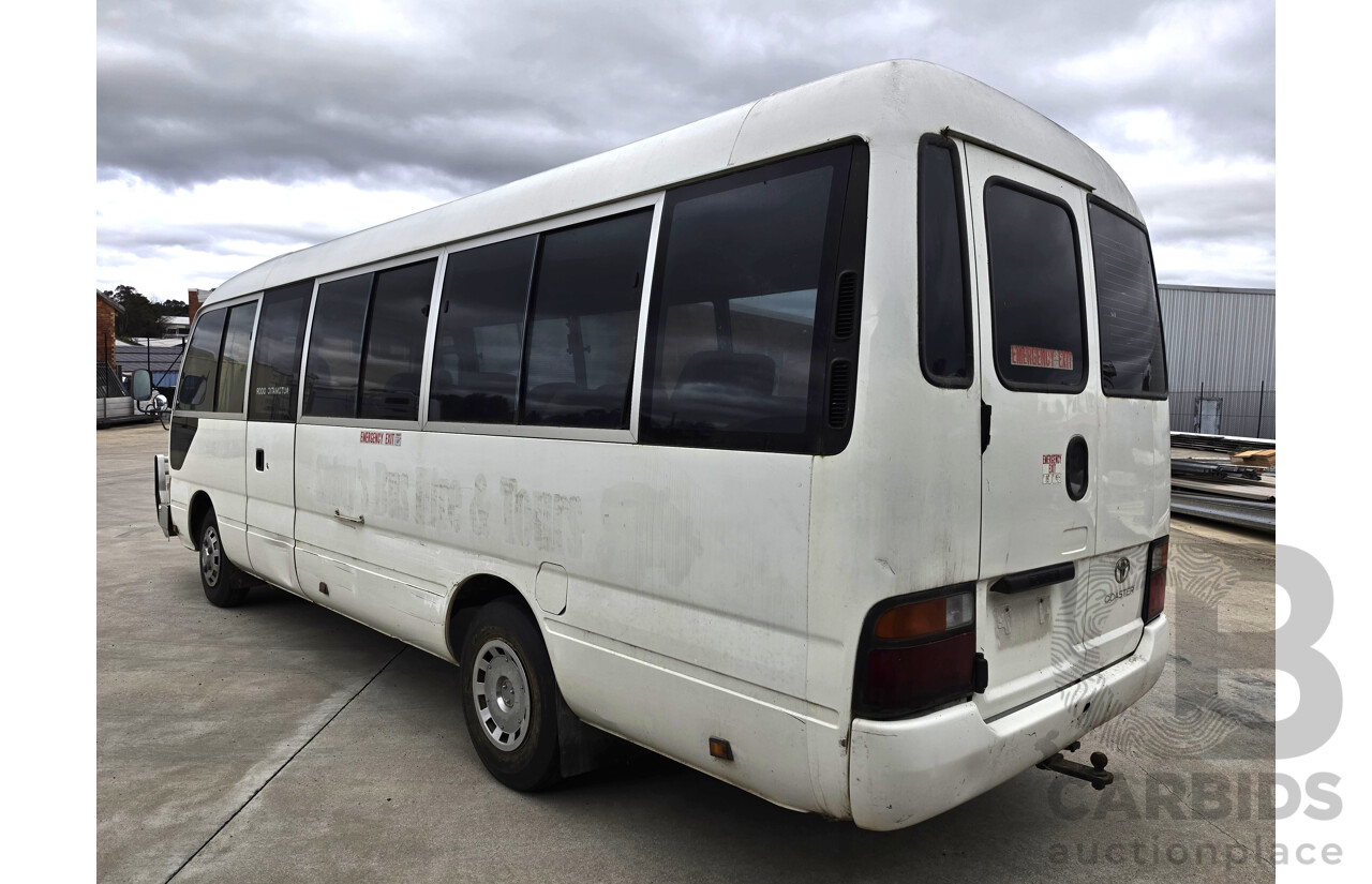 10/1996 Toyota Coaster 22 Seat Bus HZB50R - 1HZ Diesel