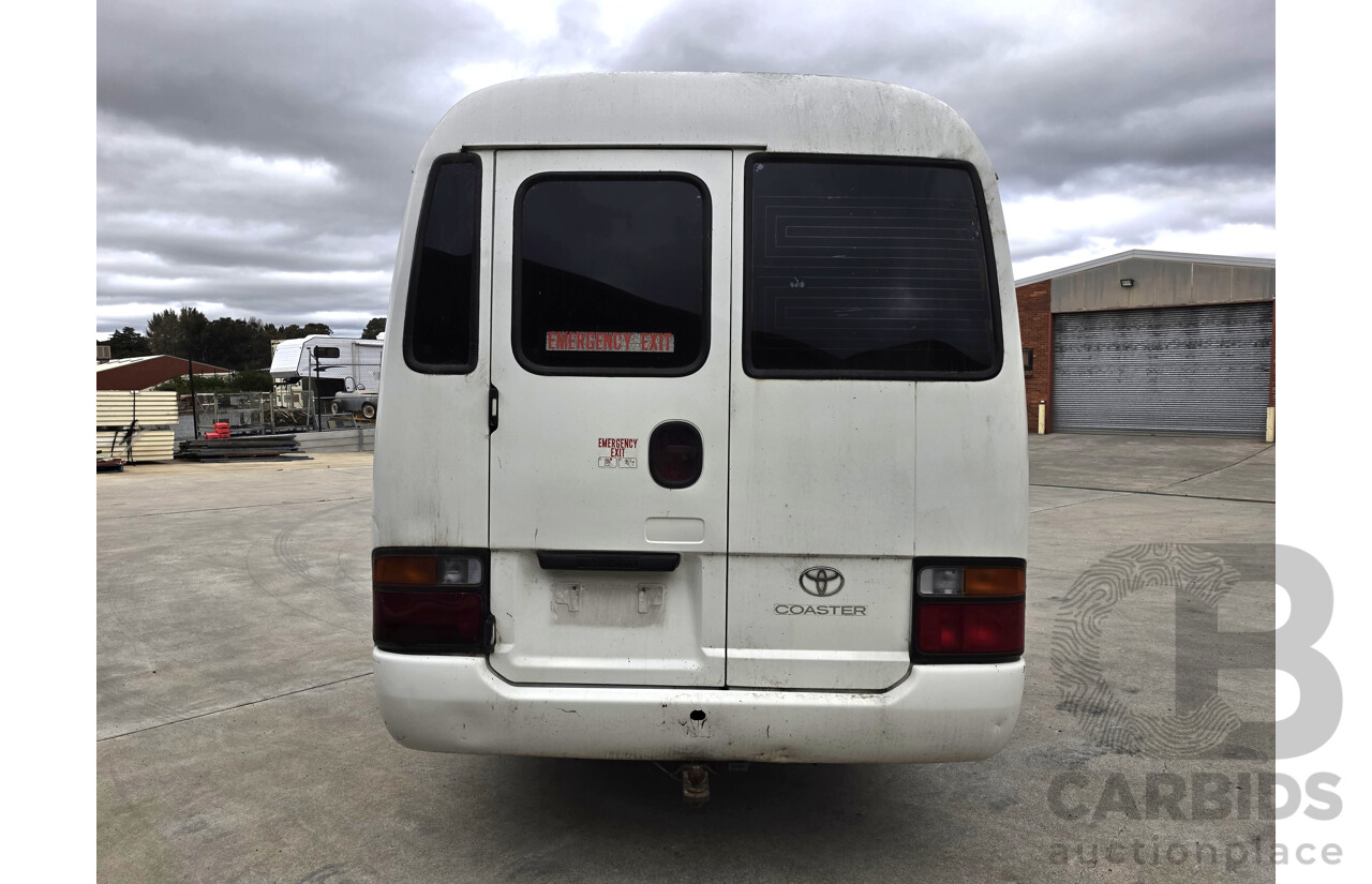 10/1996 Toyota Coaster 22 Seat Bus HZB50R - 1HZ Diesel