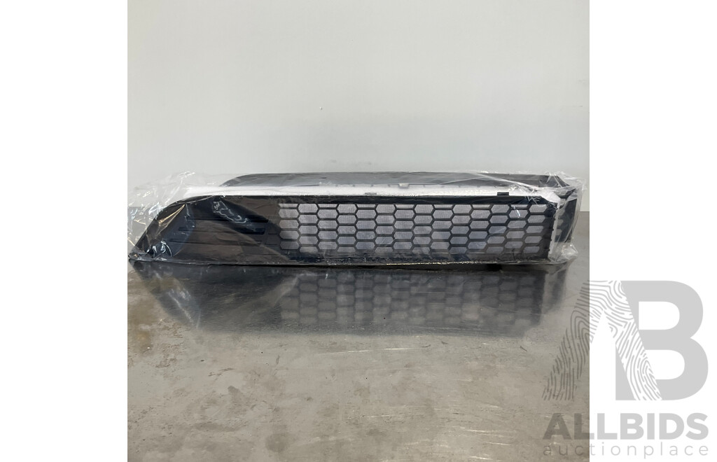 Tesla Y Juniper - Split Detachable Insect-Proof Net (Air Intake Cover)