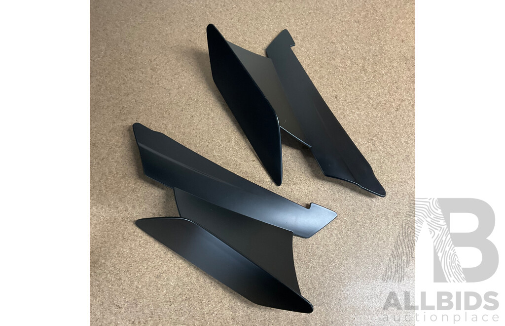 Aerodynamic Winglets & Decal