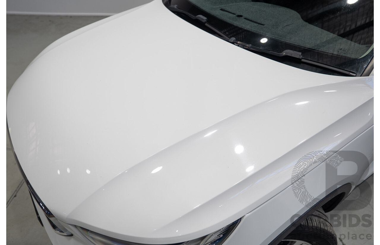 07/2018 Volvo Xc40 T4 Momentum (FWD) 536 MY19 4d Wagon White Turbo 2.0L