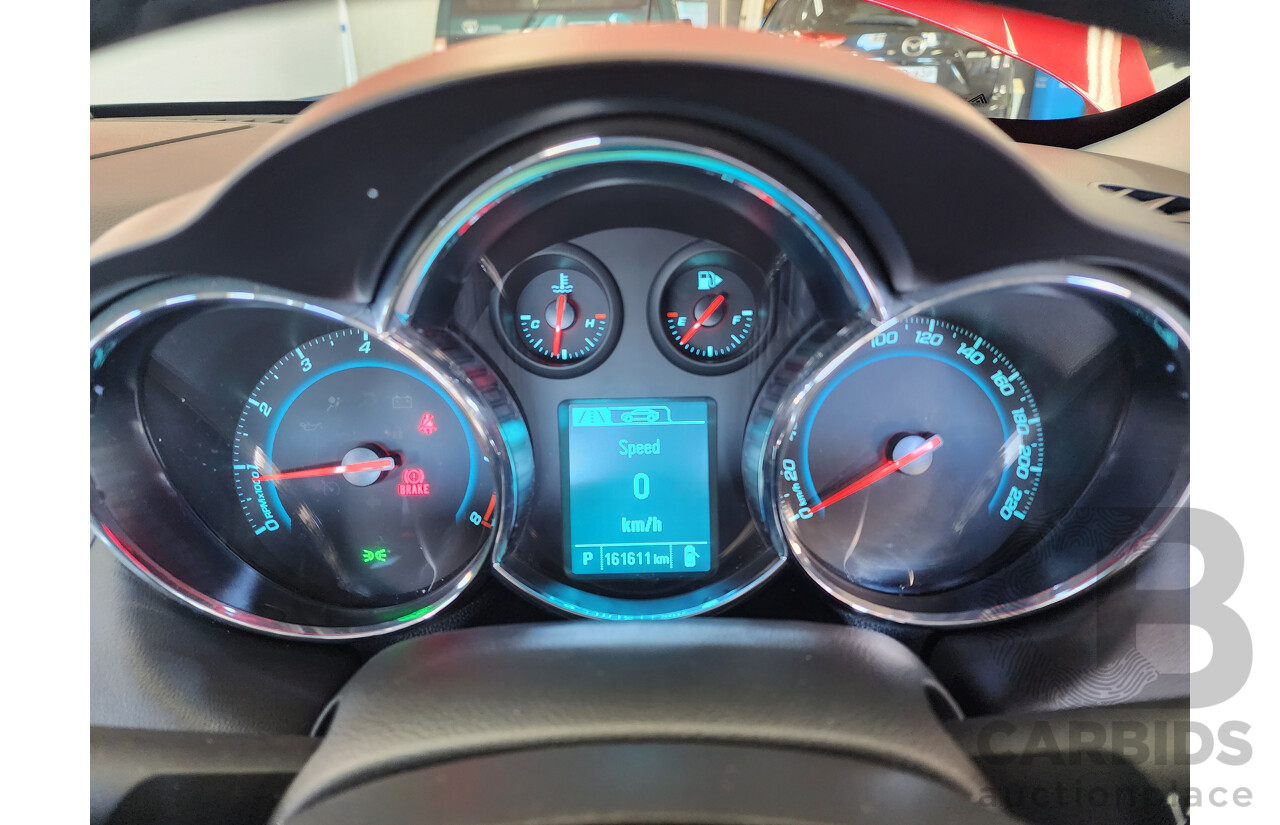 08/2014 Holden Cruze SRi Z-series JH MY14 4d Sedan Red 1.6L