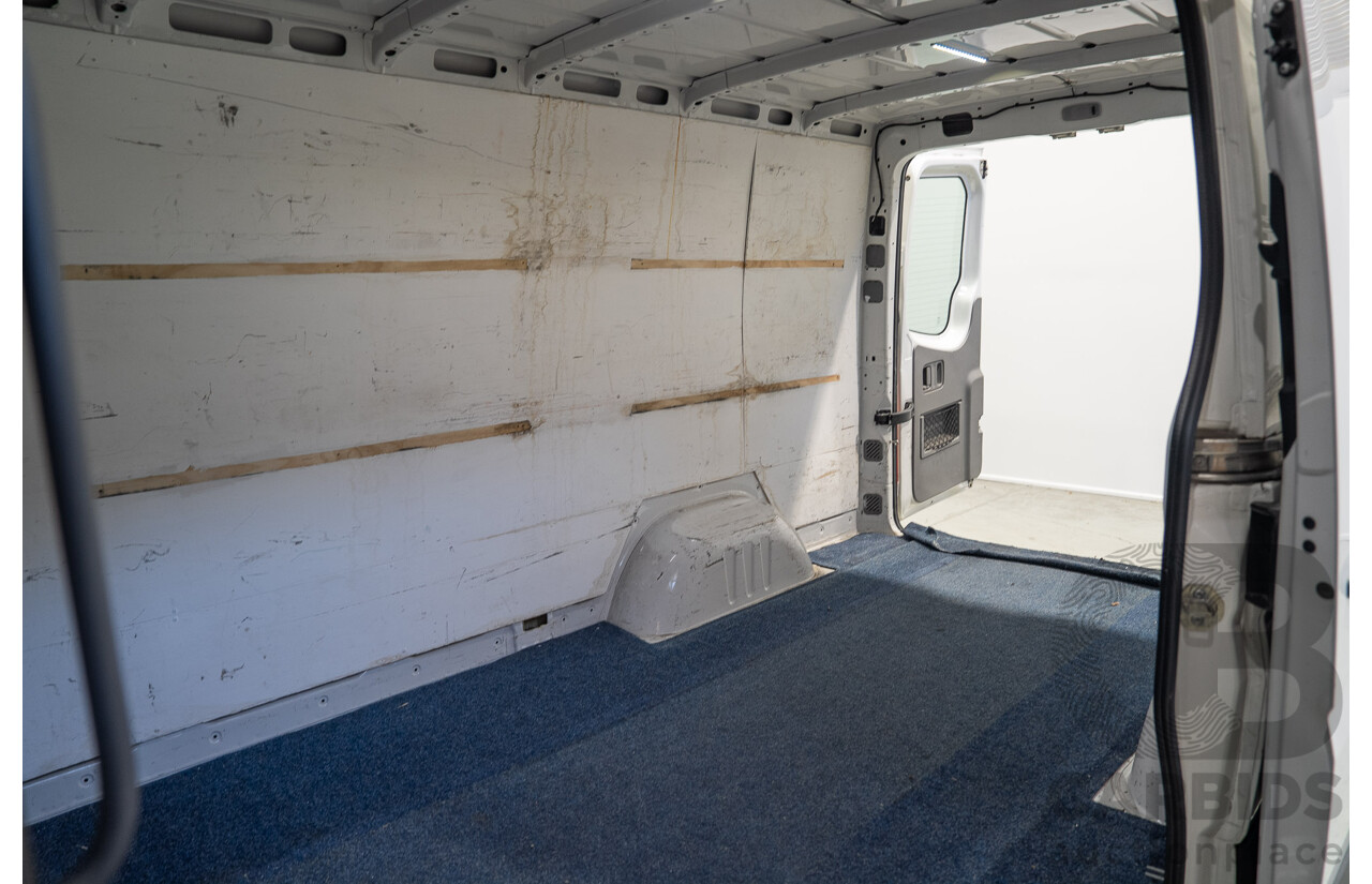 03/2016 Volkswagen Crafter 35 TDI300 LWB 2EH1 MY16 3d Van White 2.0L