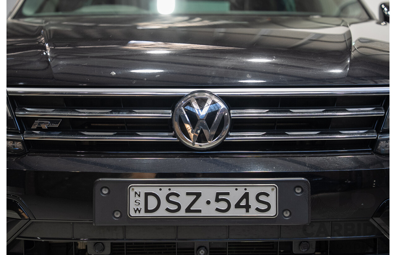 11/2017 Volkswagen Tiguan 162 TSI Highline (AWD) 5NA MY18 4D Wagon Deep Black Pearlescent Turbo 2.0L