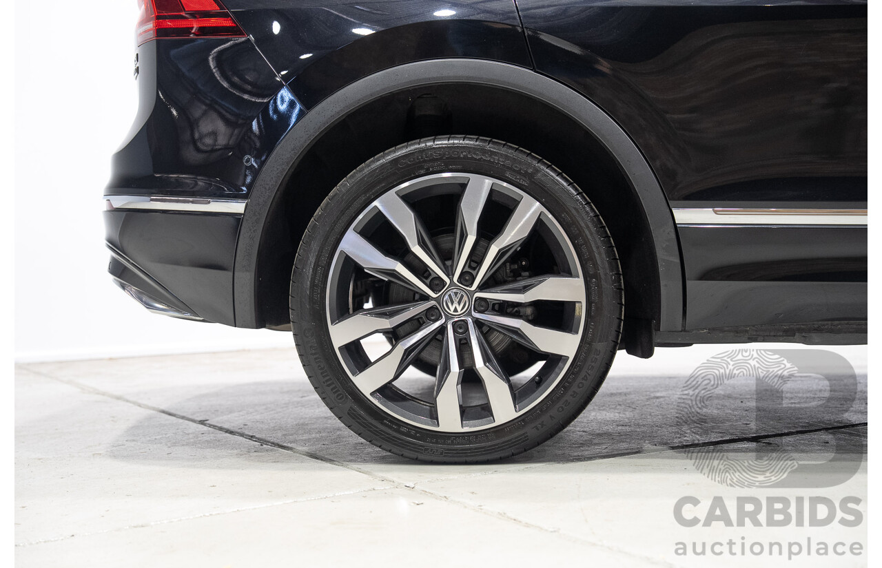 11/2017 Volkswagen Tiguan 162 TSI Highline (AWD) 5NA MY18 4D Wagon Deep Black Pearlescent Turbo 2.0L
