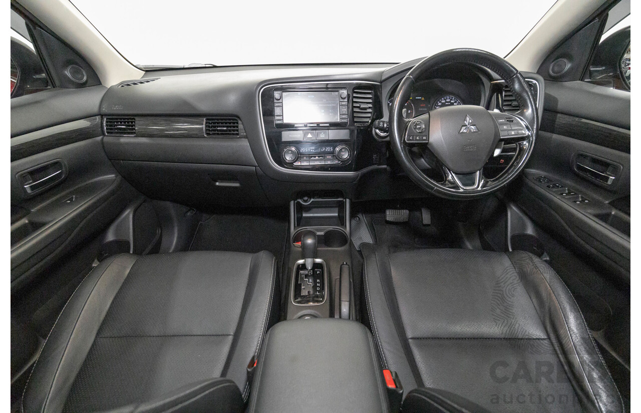 6/2015 Mitsubishi Outlander Exceed (4x4) ZK MY16 4d Wagon Rally Red Metallic Turbo 2.3L - 7 Seater