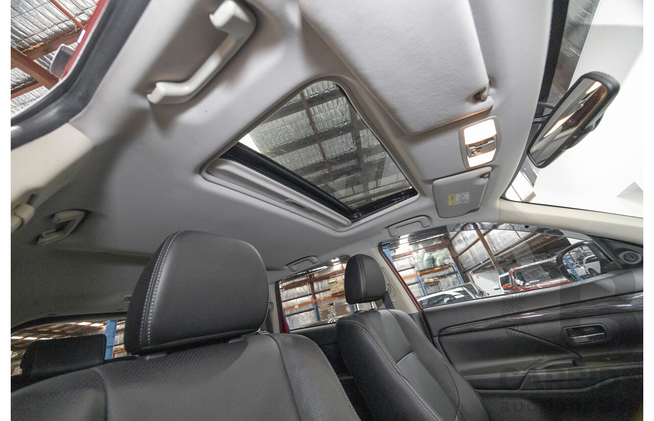 6/2015 Mitsubishi Outlander Exceed (4x4) ZK MY16 4d Wagon Rally Red Metallic Turbo 2.3L - 7 Seater