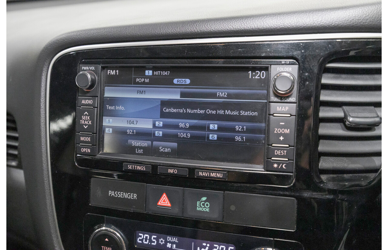 6/2015 Mitsubishi Outlander Exceed (4x4) ZK MY16 4d Wagon Rally Red Metallic Turbo 2.3L - 7 Seater